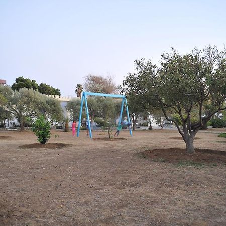 פראנגוקאסטלון Dolphin Apartments מראה חיצוני תמונה